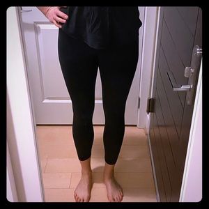 Lululemon zebra stripe align crop size 6